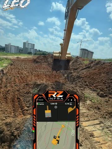 Escavação com controle 3D: o operador acompanha a cota de projeto na tela da cabine